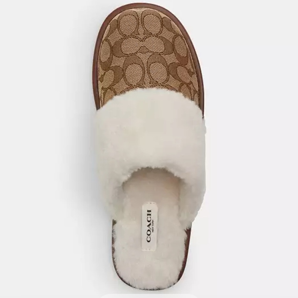 💎 COACH Signature Jacquard Slippers